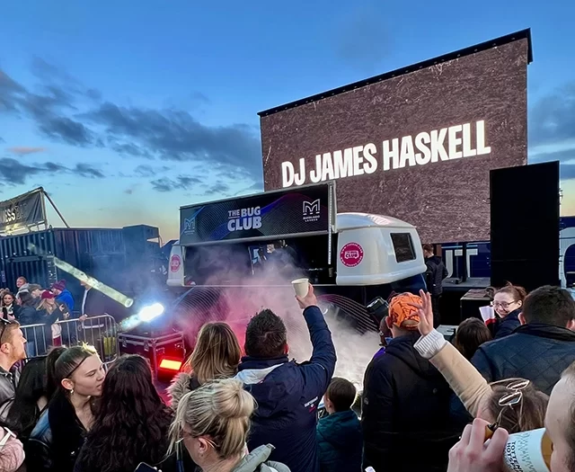 sustainable DJ Van Tottenham stadium